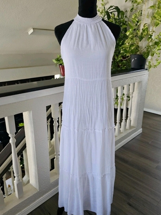 Mlle Gabrielle Dresses & Skirts - Mlle Gabrielle White Halter Tiered Maxi Dress Small